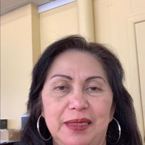 Meet your Posher, Joyce